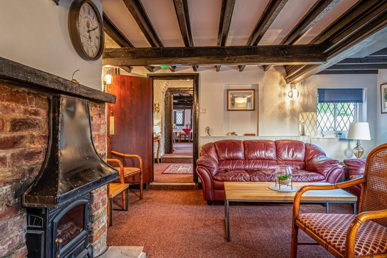 The Olde Forge Hotel Hailsham Exterior foto